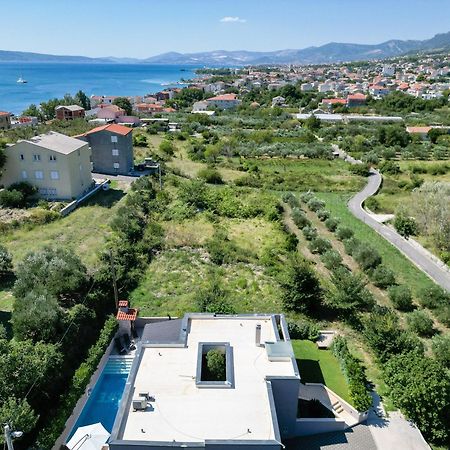 Life - New And Luxury Holiday House Kaštela Esterno foto