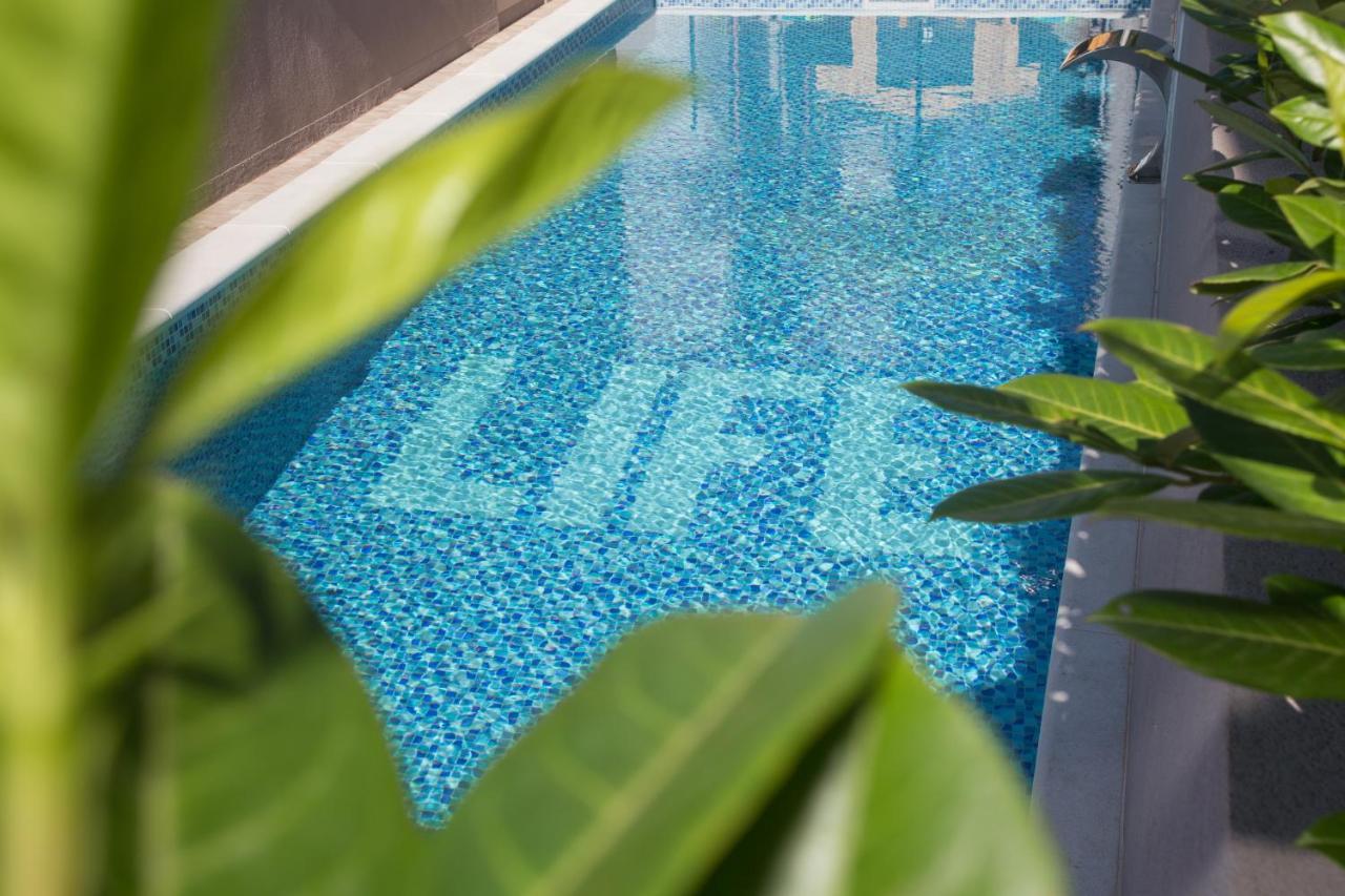 Life - New And Luxury Holiday House Kaštela Esterno foto