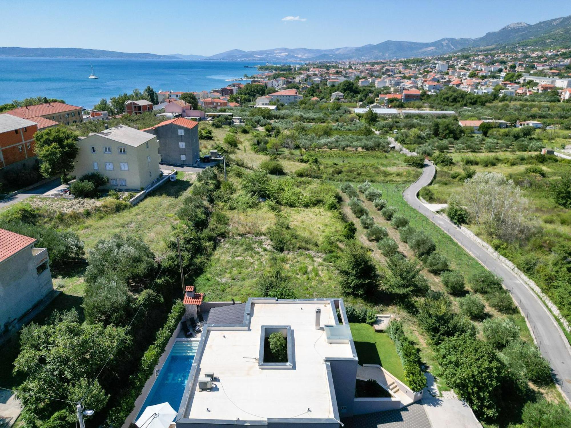 Life - New And Luxury Holiday House Kaštela Esterno foto